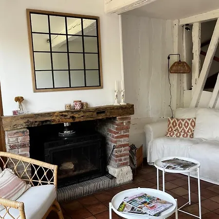 180 M With Terrace And Garden - Vieux Bassin